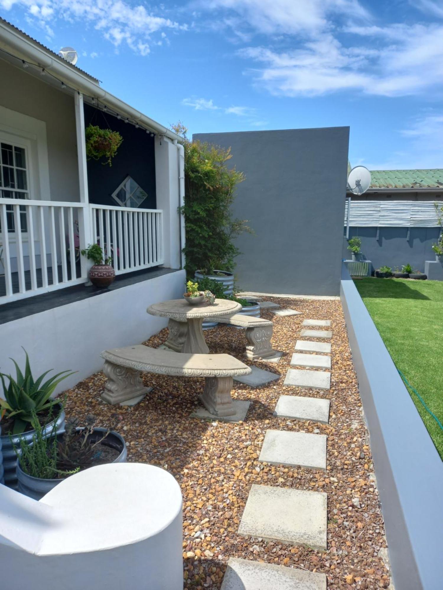 Karibu Cottage Bredasdorp Exterior photo